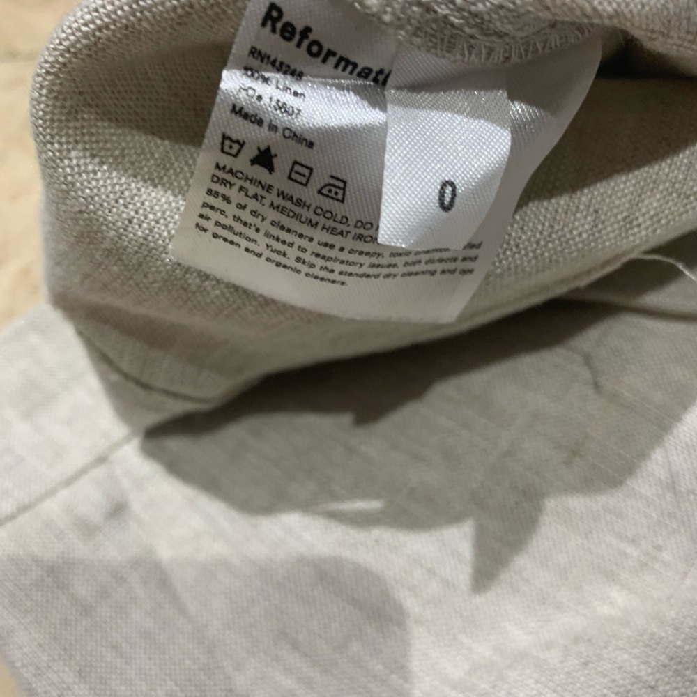 Linen beige reformation trousers in size 0